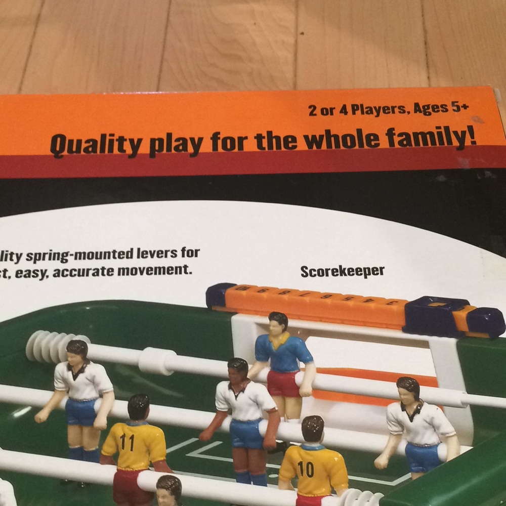 Table Top soccer set - Picture 2 of 4